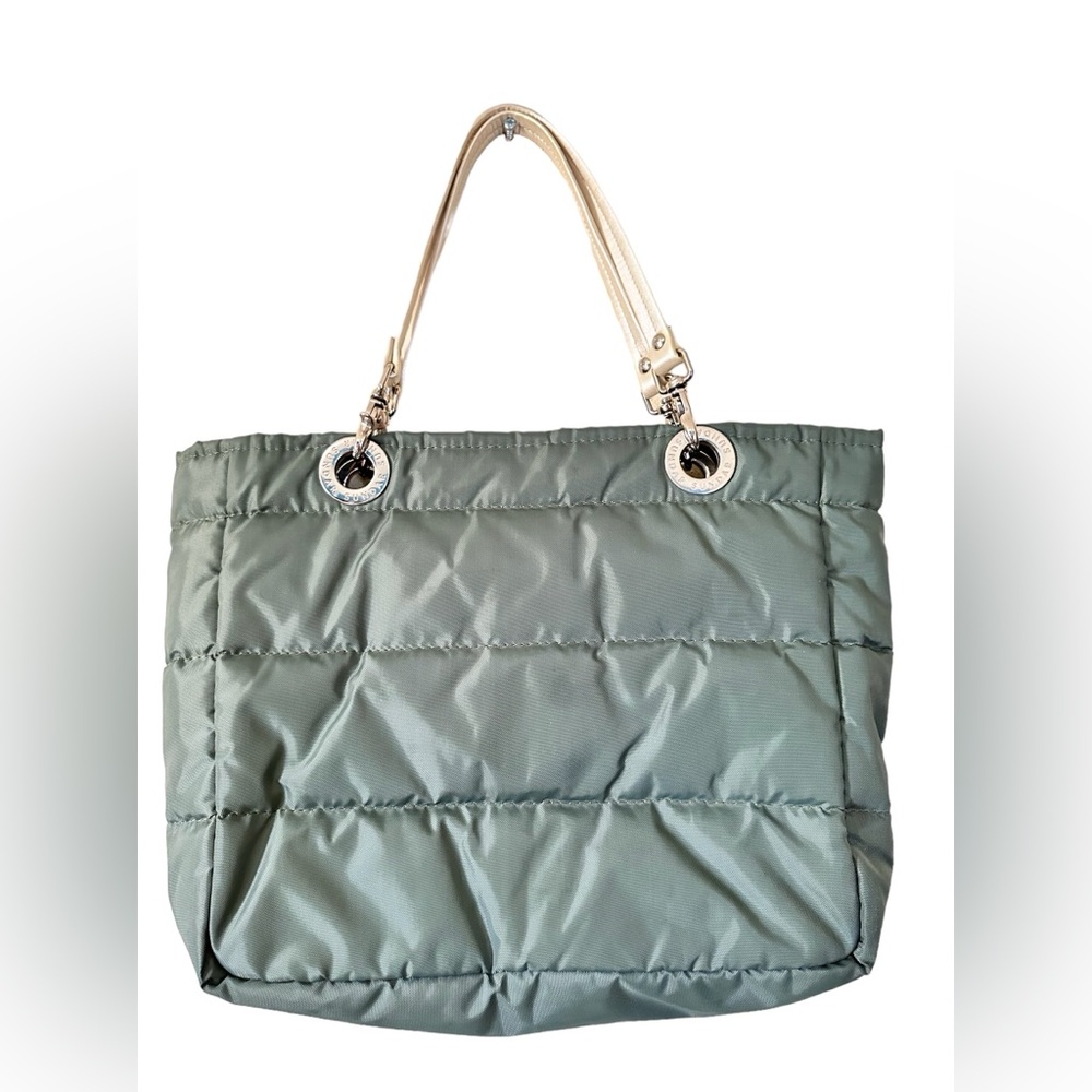 2 shoulder bags, 1 pair or handles only. Made in Mexico.